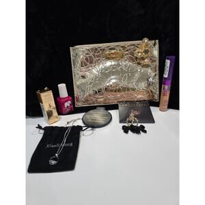 PenGwensPosh Pick-a-Packed Pouch #11 - Retail Value Over $120!
